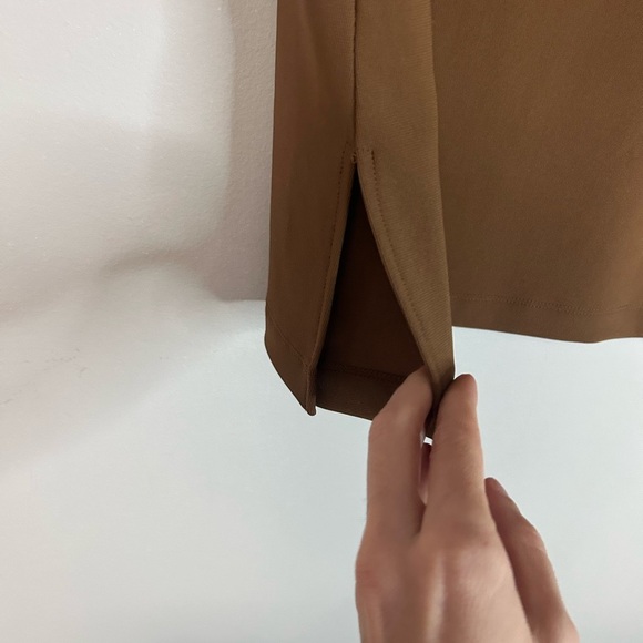 NWT Boston Proper Brown Cold Shoulder Blouse, Size M - Picture 3 of 7